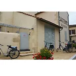 La Sauternaise, Luxury Boutique