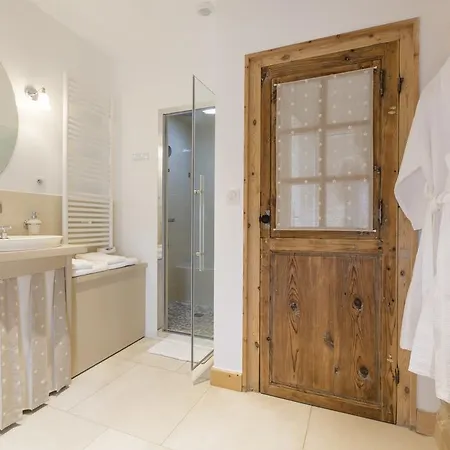 לינה וארוחת בוקר La Sauternaise, Luxury Boutique